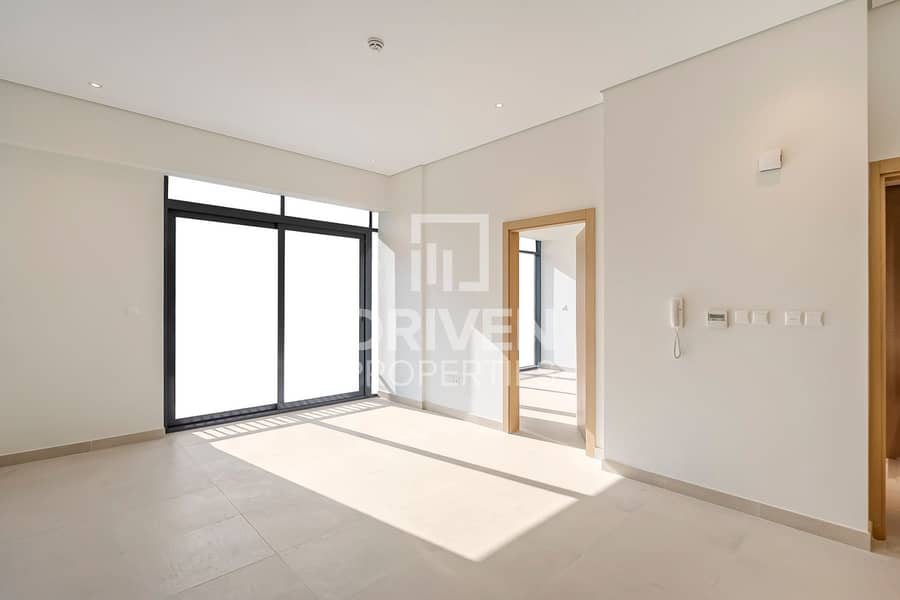 Ready to Move-in | Spacious Layout with Storage