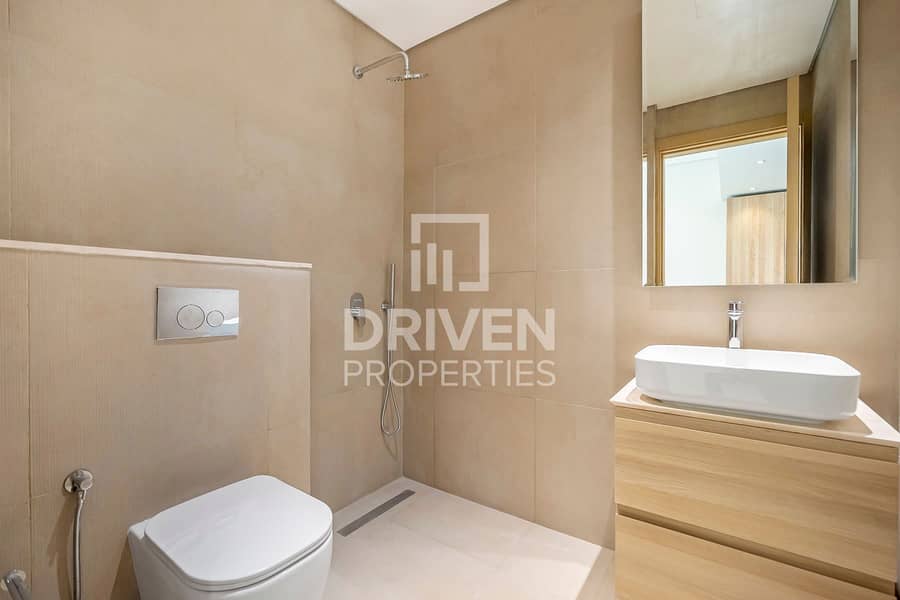 Ready to Move-in | Spacious Layout with Storage - Image 10