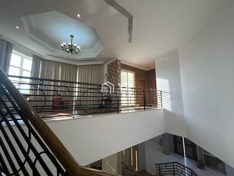 6BR+Maid | 2Parking Spot | Vacant Soon | Good ROI