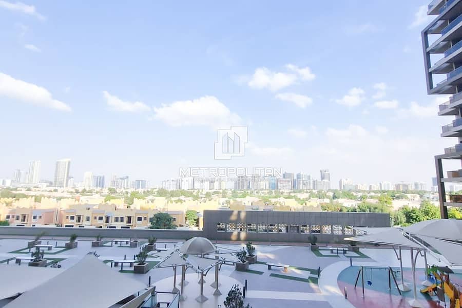 Spacious Layout | Furnished | Vacant 24 January