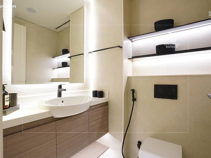 Largest Layout | High Floor | Fully Furnished - Image 8