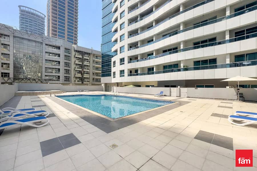 Furnished I Well Maintained I Perfect Location - Image 21