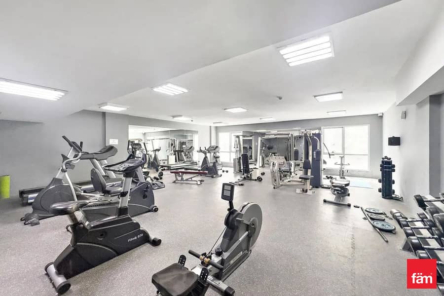 Furnished I Well Maintained I Perfect Location - Image 22