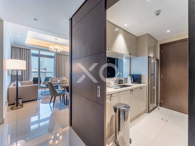 Burj Khalifa and Fountain Views | Vacant