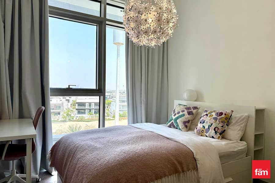 Prime Location | Fully Furnished | Modern - Image 13