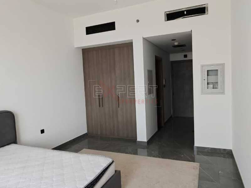 Move-In Ready | Fully Furnished Unit | Community View