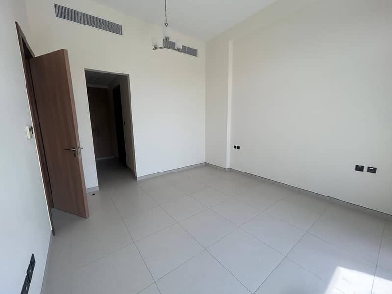 Spacious 5BR + Maid | Private Swimming Pool