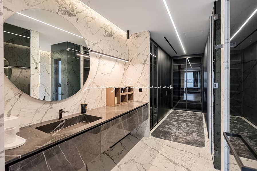 ** Exquisite Brand New Beach Villa Close To Tip ** - Image 13