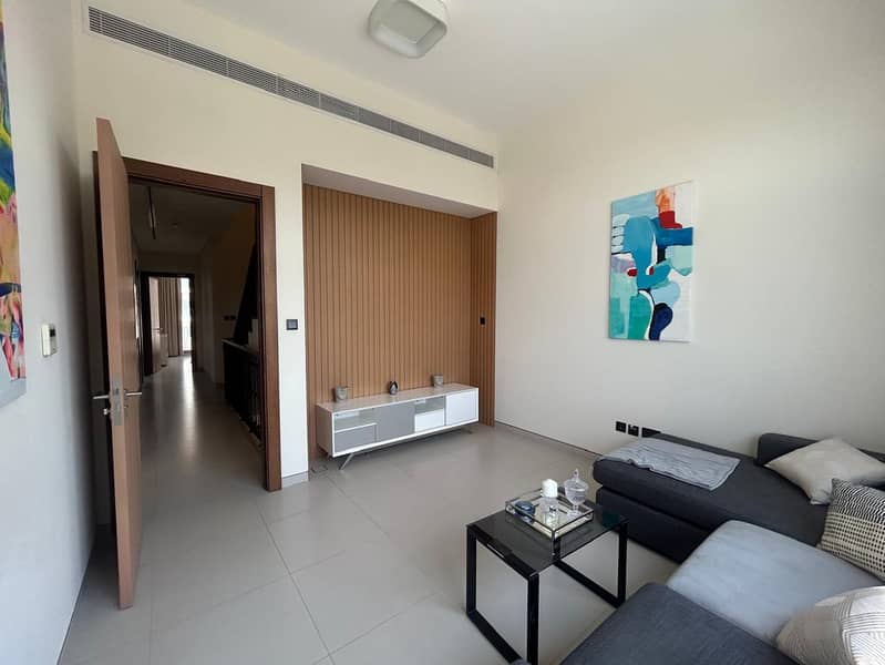 Spacious 5BR + Maid | Private Swimming Pool - Image 33