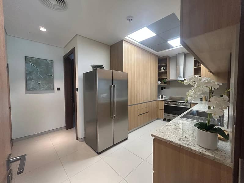 Spacious 5BR + Maid | Private Swimming Pool - Image 36