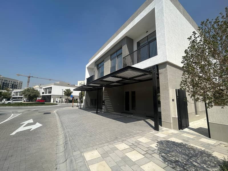 Spacious 5BR + Maid | Private Swimming Pool - Image 45