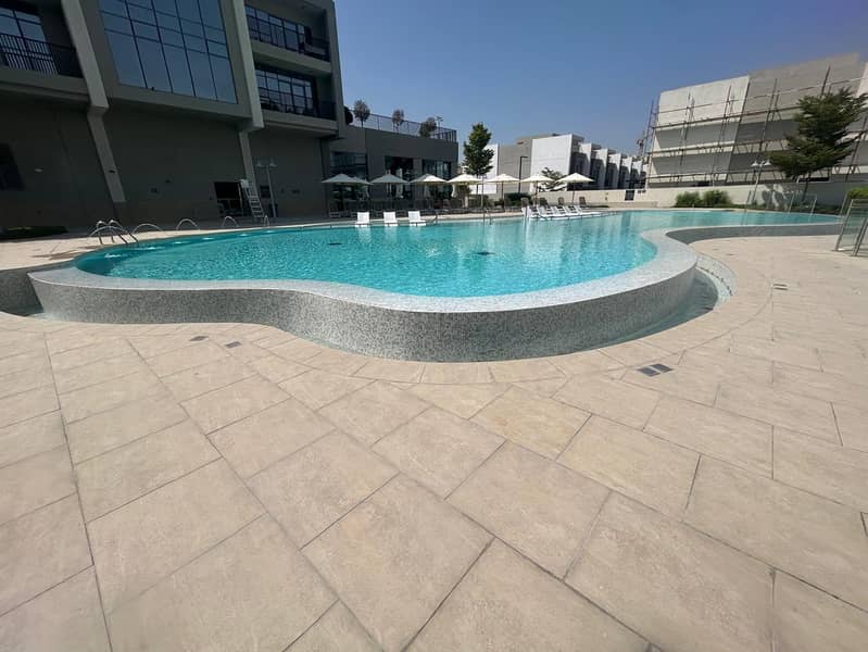 Spacious 5BR + Maid | Private Swimming Pool - Image 48