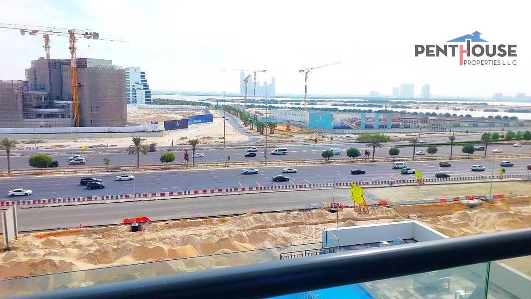 Furnished studio | Creek beach Pool view | Vacant. - Image 8