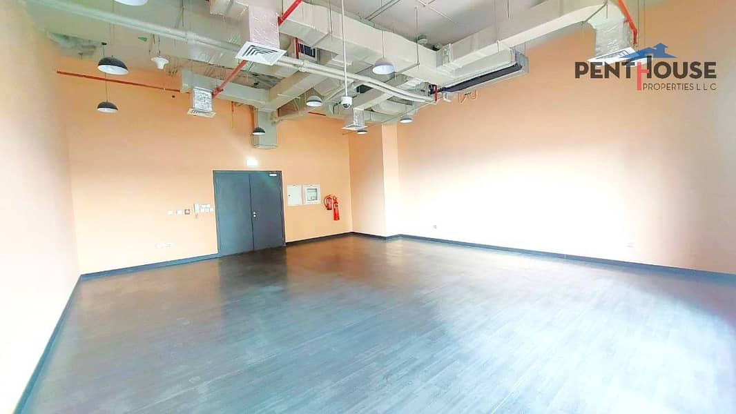 Furnished studio | Creek beach Pool view | Vacant. - Image 21