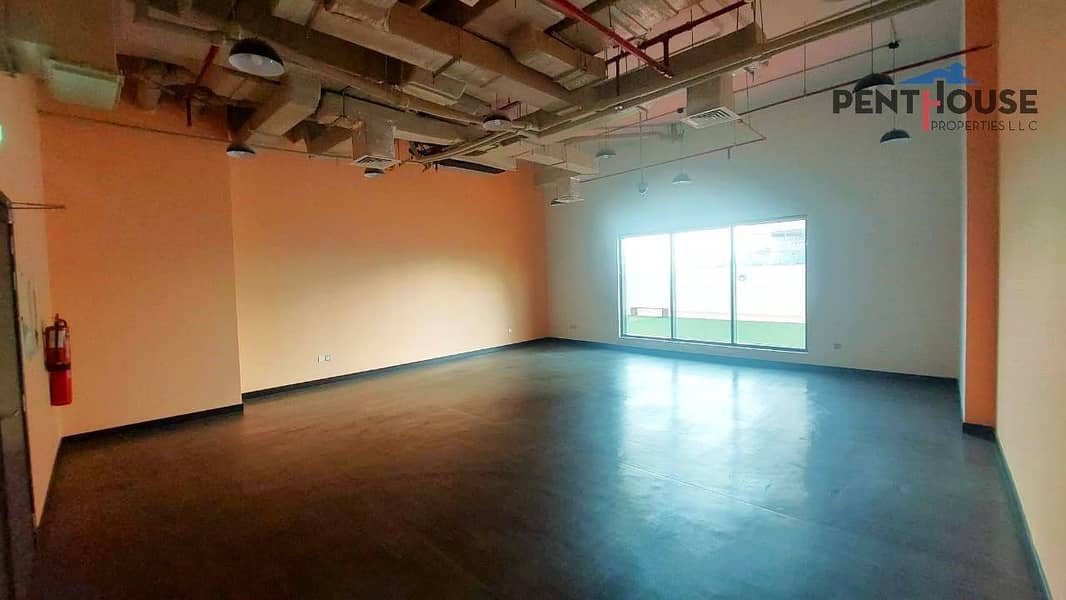 Furnished studio | Creek beach Pool view | Vacant. - Image 22