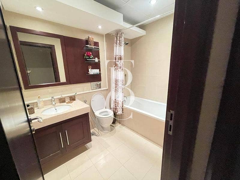 Sky-High Living | Fully Furnished |Full Lake Views - Image 10