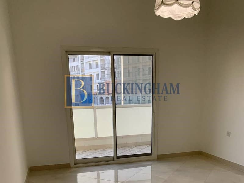 4BR + Maids | 2 Covered Garage | Prime Location - Image 8