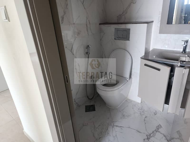 3 bhk | Unfurnished | Next To Metro | - Image 11