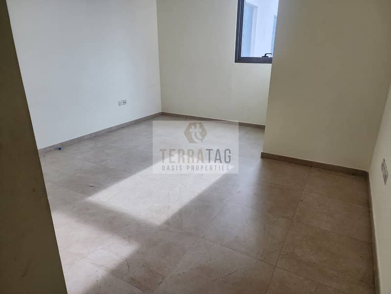 3 bhk | Unfurnished | Next To Metro | - Image 12