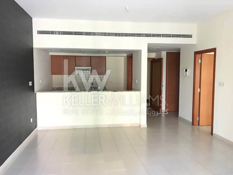 Lovely One BR with Balcony at AlGhozlan Greens