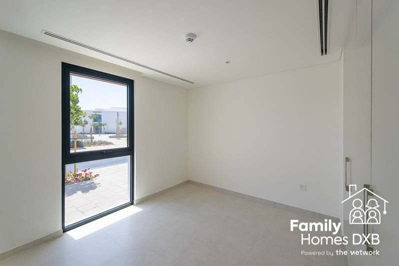 Corner Unit | Close To Amenities | Handover Soon