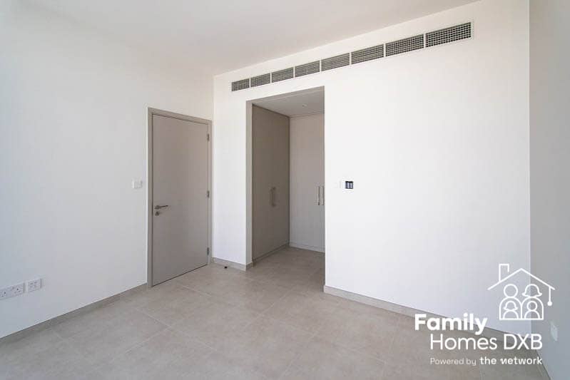 Corner Unit | Close To Amenities | Handover Soon - Image 9