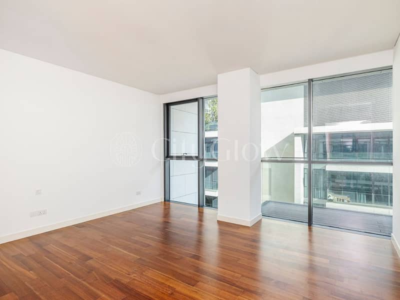 Sleek 1BR | Bright And Spacious | Prime Location - Image 6