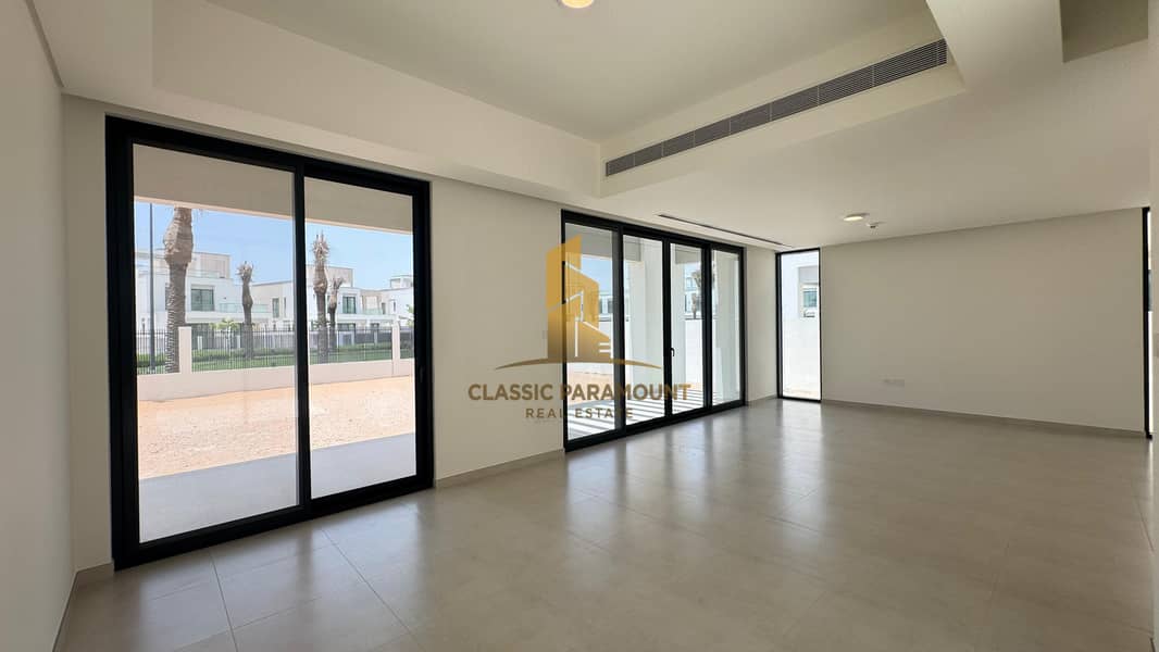 Brand New | Standalone Villa | Ready to move - Image 18