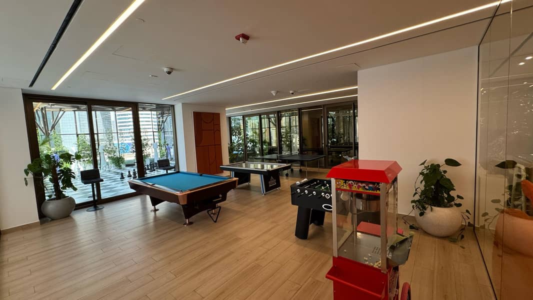 Luxury Living | Full Amenities | Private Zoo - Image 18