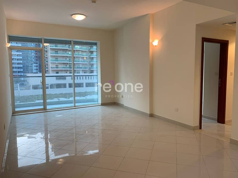 1 BR | Unique Layout | Extra Built-in Storage