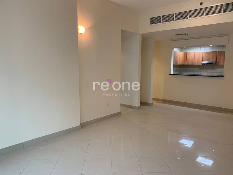 1 BR | Unique Layout | Extra Built-in Storage