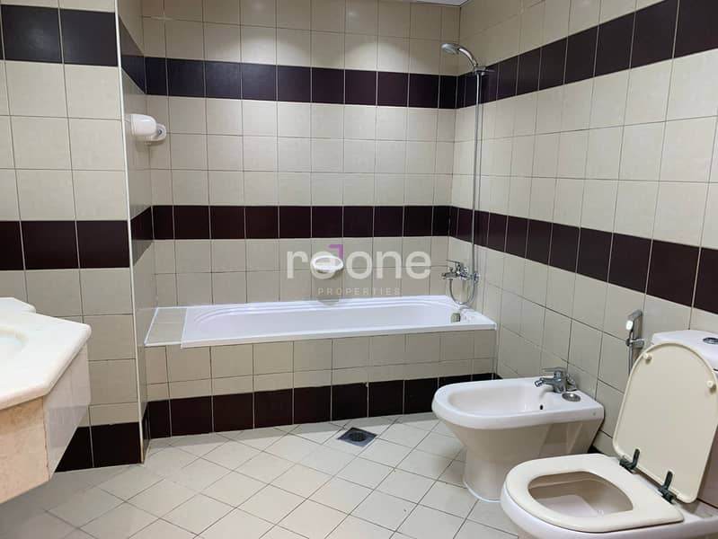 1 BR | Unique Layout | Extra Built-in Storage - Image 6