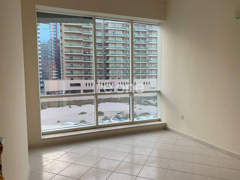 1 BR | Unique Layout | Extra Built-in Storage - Image 13