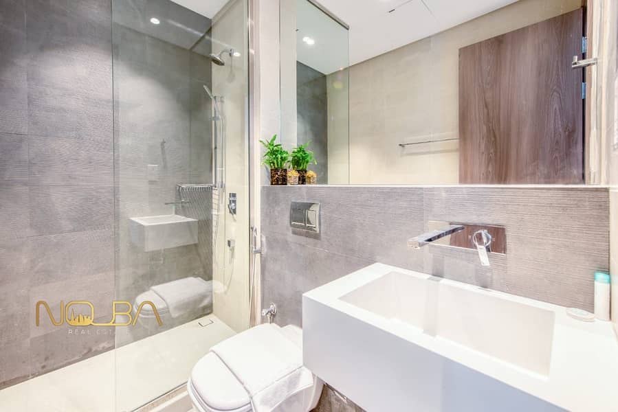 Prime location | Furnished | Vacant - Image 9