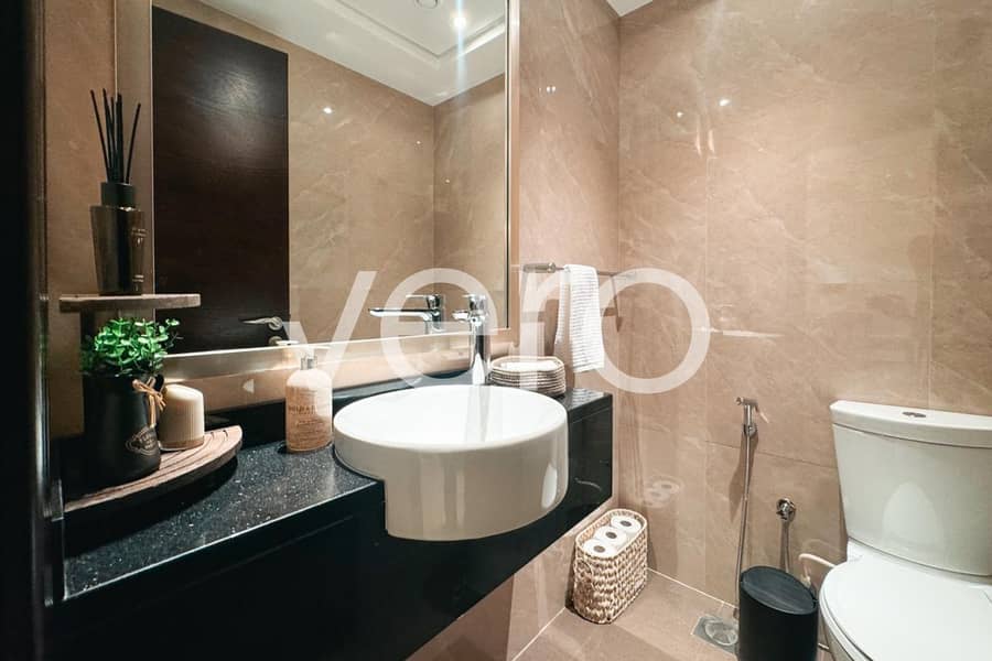 Fully Furnished | Canal View | Vacant on Transfer - Image 13