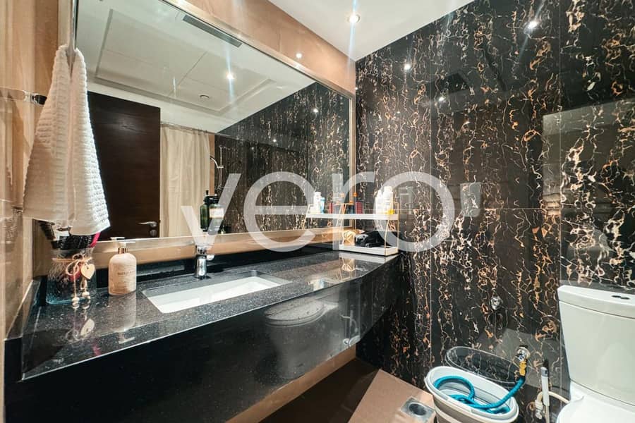 Fully Furnished | Canal View | Vacant on Transfer - Image 16