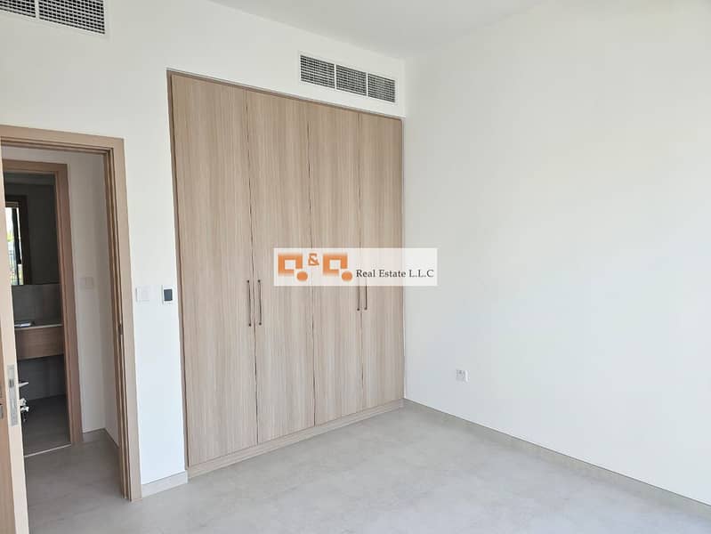 Park Access| Brand New | Near To Amenities - Image 9