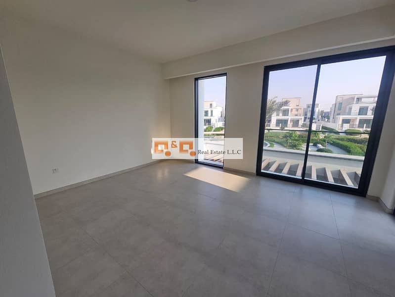 Park Access| Brand New | Near To Amenities - Image 25