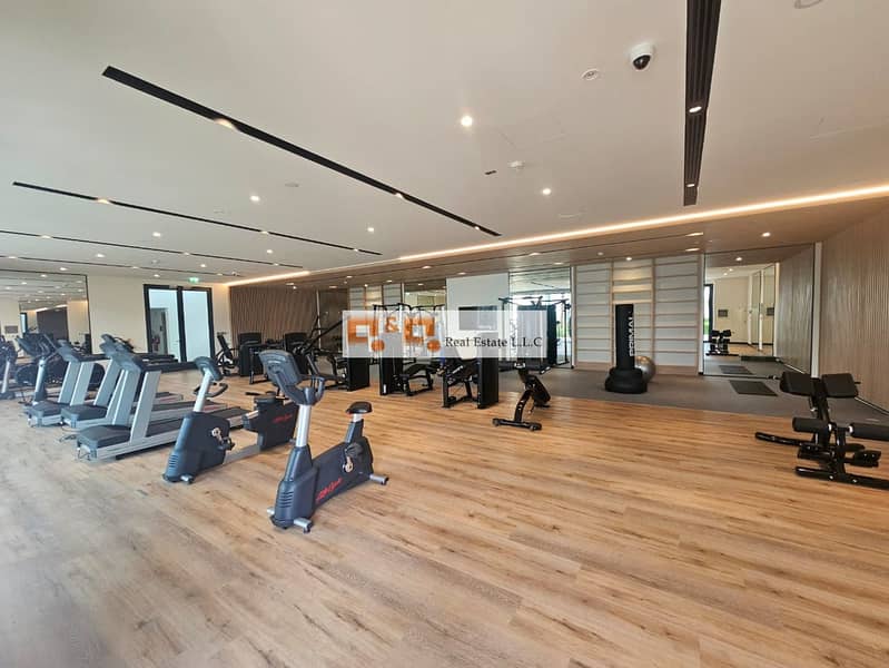 Park Access| Brand New | Near To Amenities - Image 34