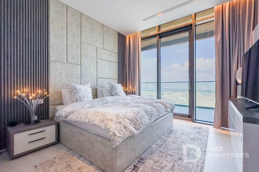 Upgraded | Fully Furnished | Vacant | Duplex - Image 11