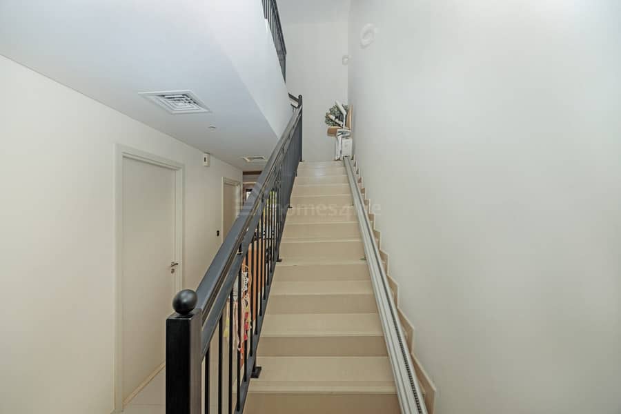 Open Plan Living | Unfurnished | Vacant - Image 7