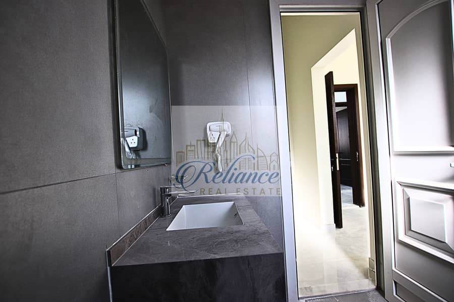 BRAND NEW | LARGE GARDEN | SPACIOUS - Image 8