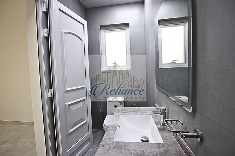 BRAND NEW | LARGE GARDEN | SPACIOUS - Image 9