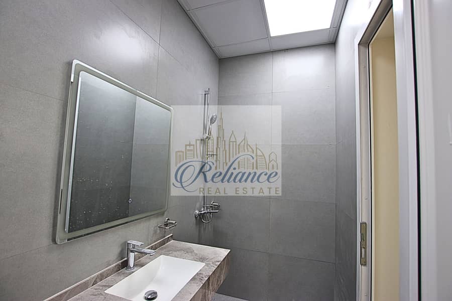 BRAND NEW | LARGE GARDEN | SPACIOUS - Image 11