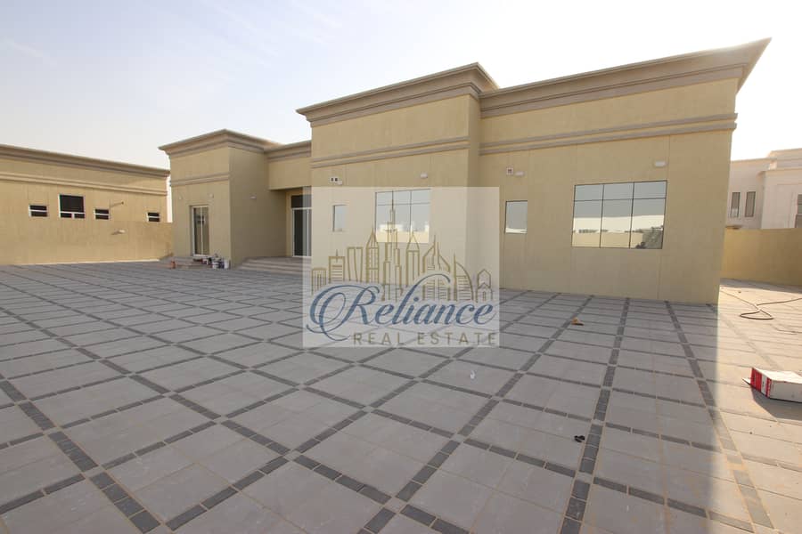 BRAND NEW | LARGE GARDEN | SPACIOUS - Image 12