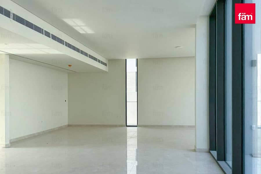 Classic 01 | Ready Soon | Partial Pond