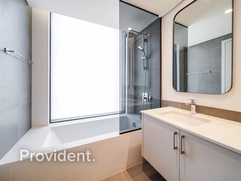 Brand New | Single Row | Near Amenities - Image 29