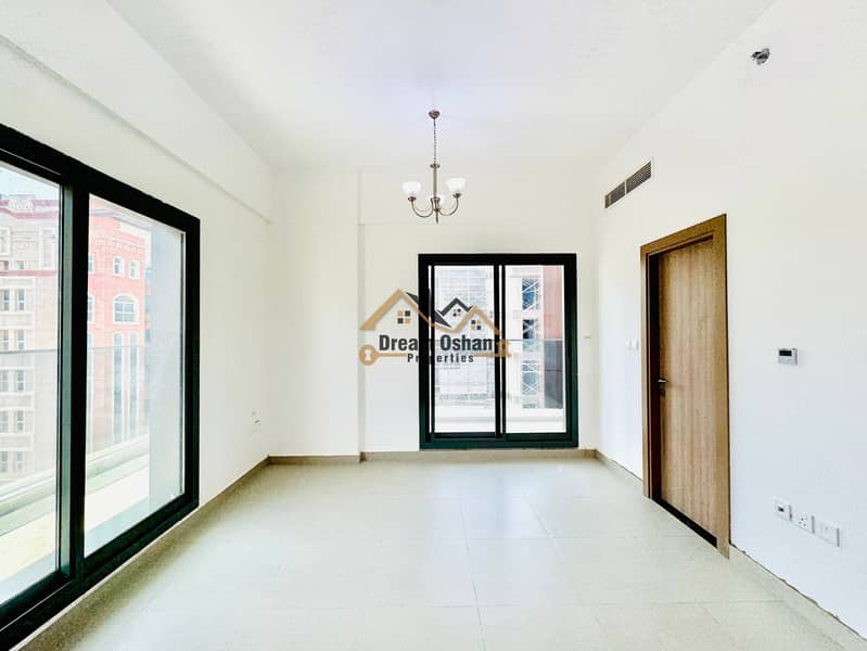 Brand New Unit - Huge Size - Corner Unit - Prime Location