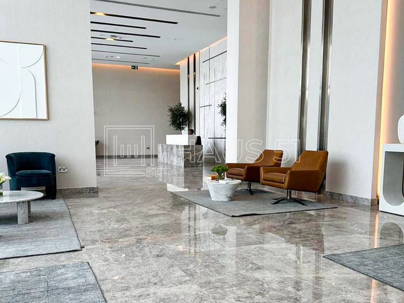 VACANT | WATERFRONT LIVING | MODERN 2 BEDROOM - Image 14