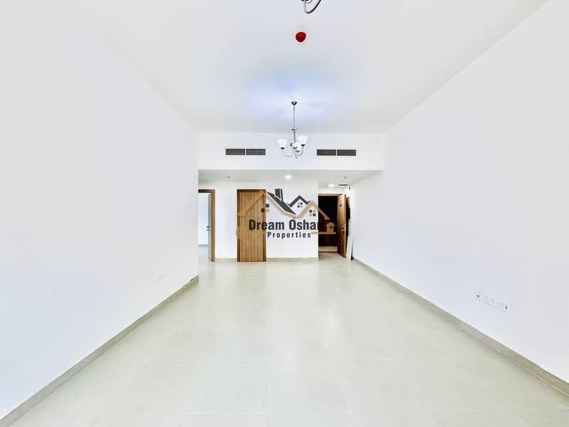 Brand New Unit - Huge Size - Corner Unit - Prime Location